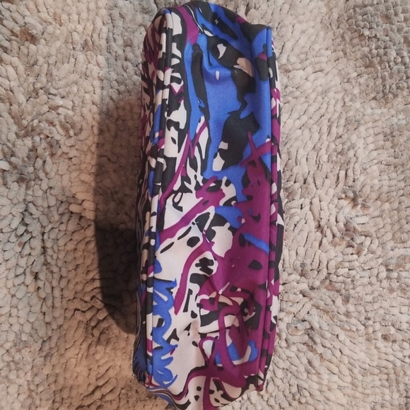 🔮💥RARE - LIKE NEW - NOT ONLINE OR IN STORES - Fabletics Bag - Picture 7 of 11